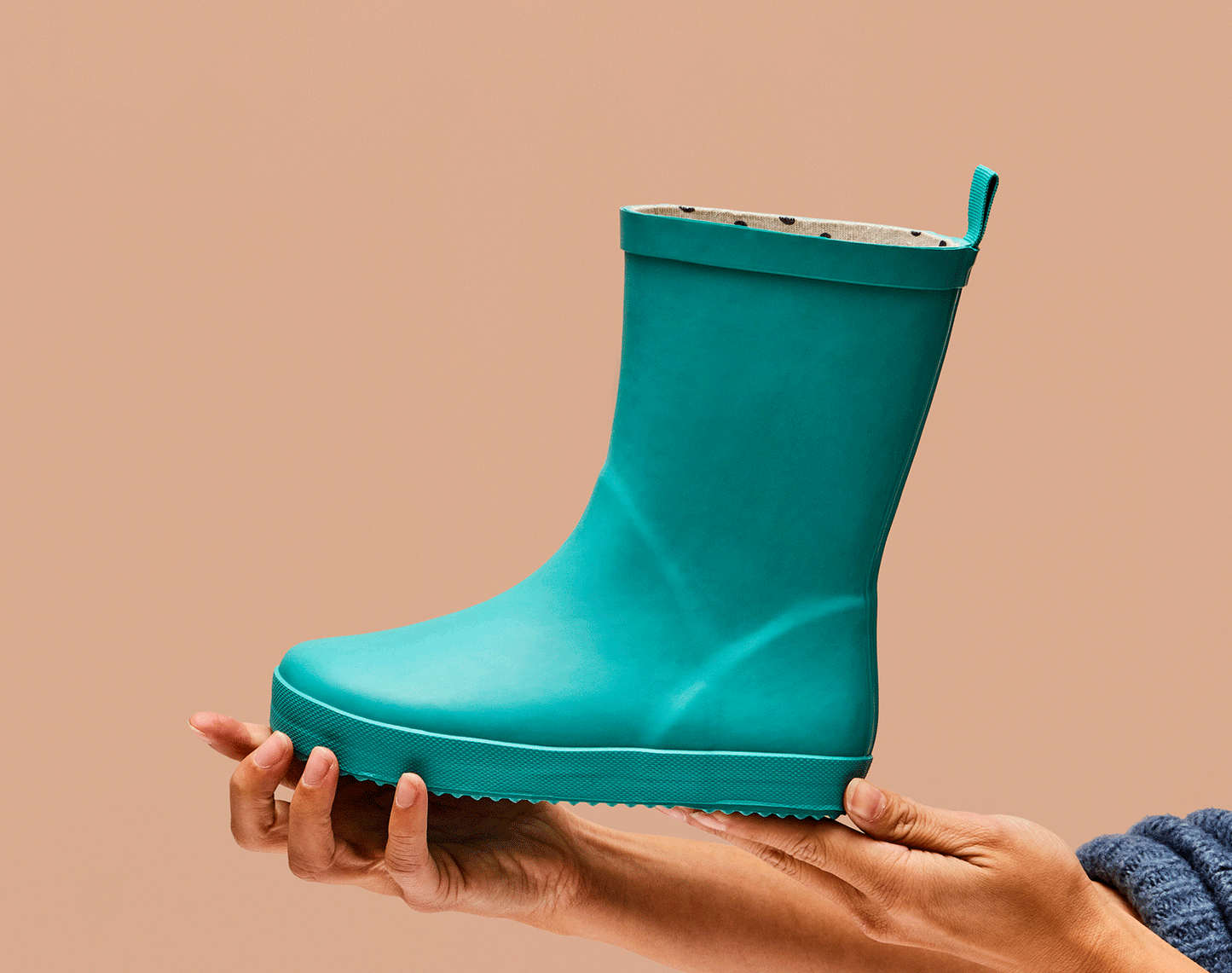 GIF flexing Ten Little Rain Boots. Available at www.tenlittle.com